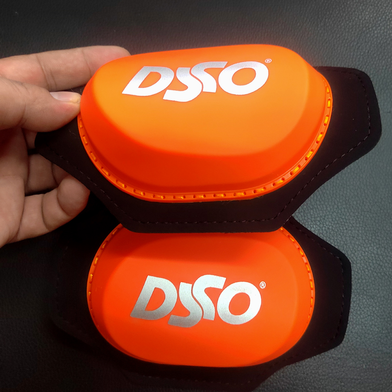 DSO Motorcycle Knee Sliders Tr - Motorcycle Gear Protection 리뷰 및 가격